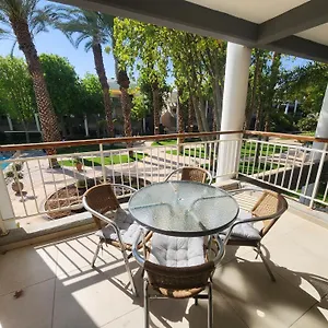 דירה Yalarent Royal Park Studio, אילת